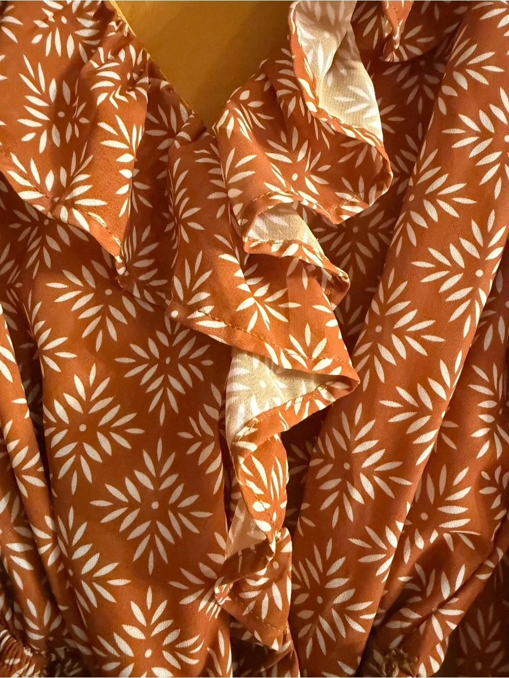 Flying Tomato Ruffle Wrap Romper Geometric Pattern Sz L. SP-18